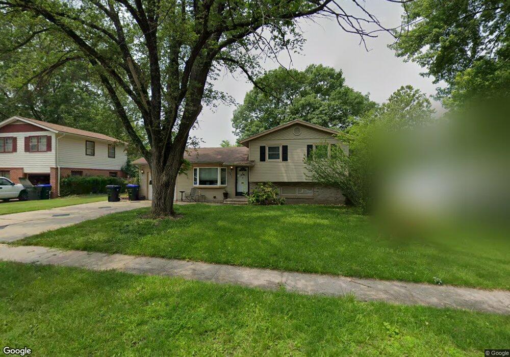 2813 SW Sunset Rd, Topeka, KS 66614 - photo 1