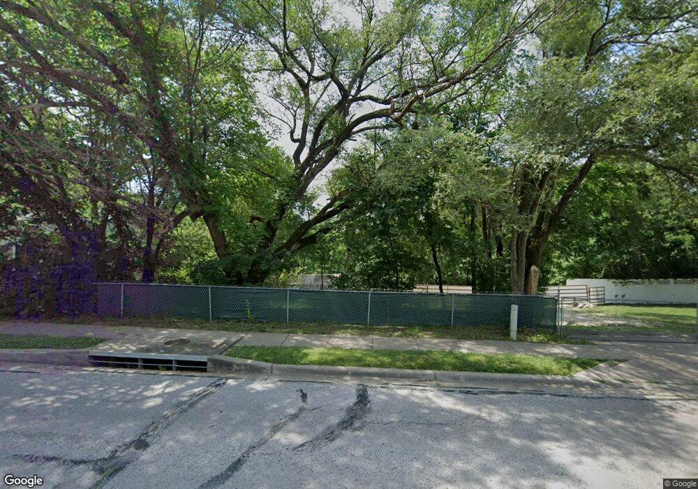 13215 W 55th St, Shawnee, KS 66216 - photo 1