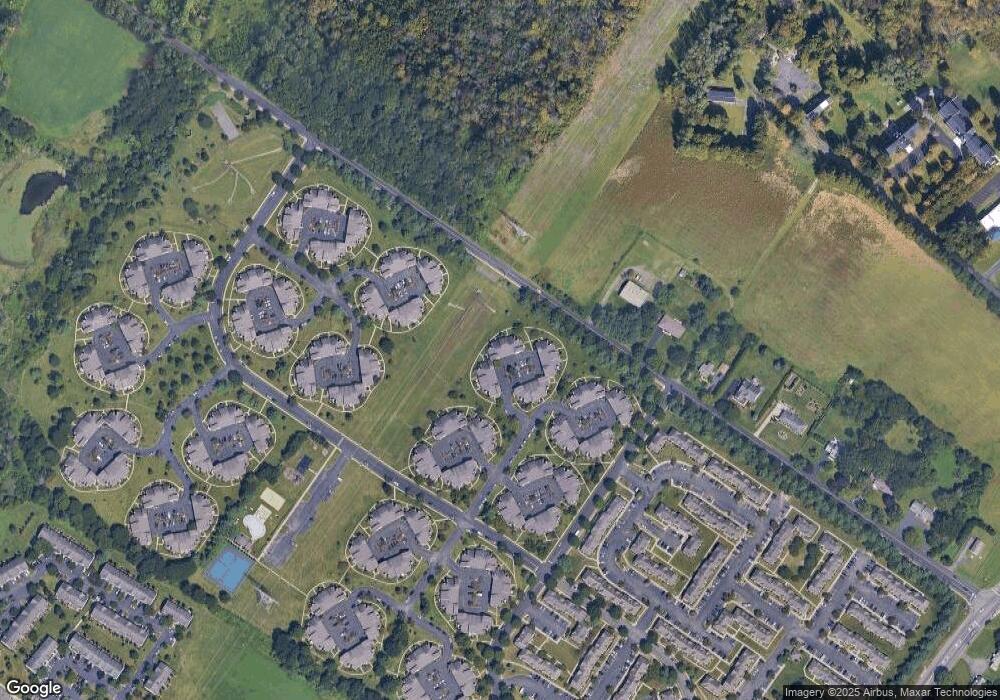 22 Talbot St unit 27, Somerset, NJ 08873 - photo 1