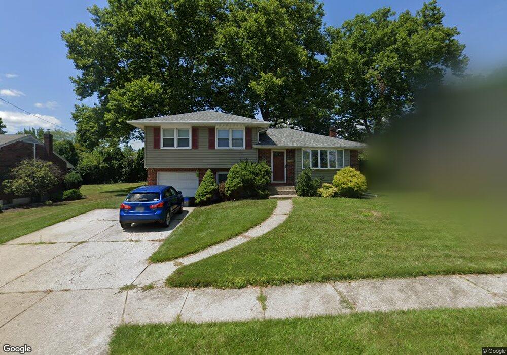 3135 Hilly Rd, Bethlehem, PA 18017 - photo 1