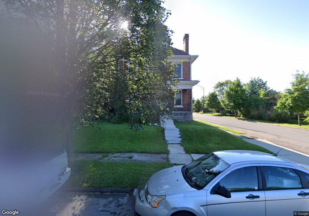 564 Wilson Ave, Columbus, OH 43205 - photo 1