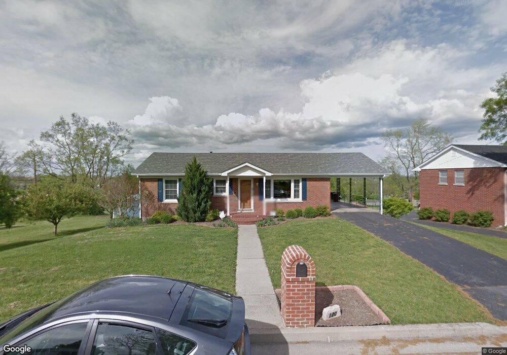 120 Pickett Dr, Wilmore, KY 40390 - photo 1