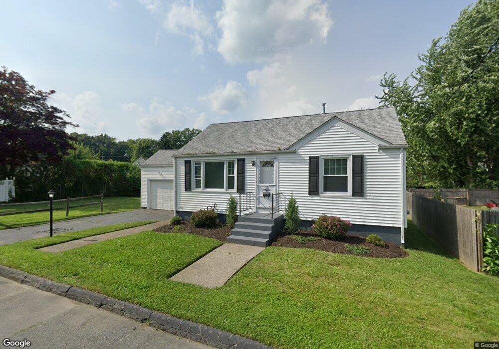 22 Beacon St, Cranston, RI 02910 - photo 1