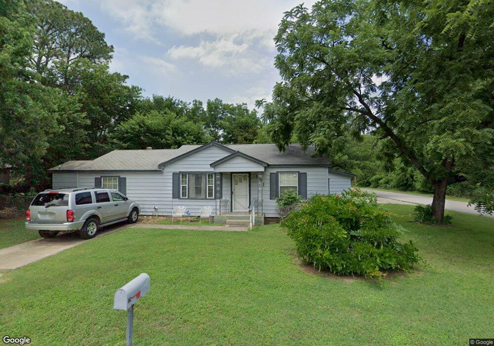 831 4th Ave SE, Ardmore, OK 73401 - photo 1