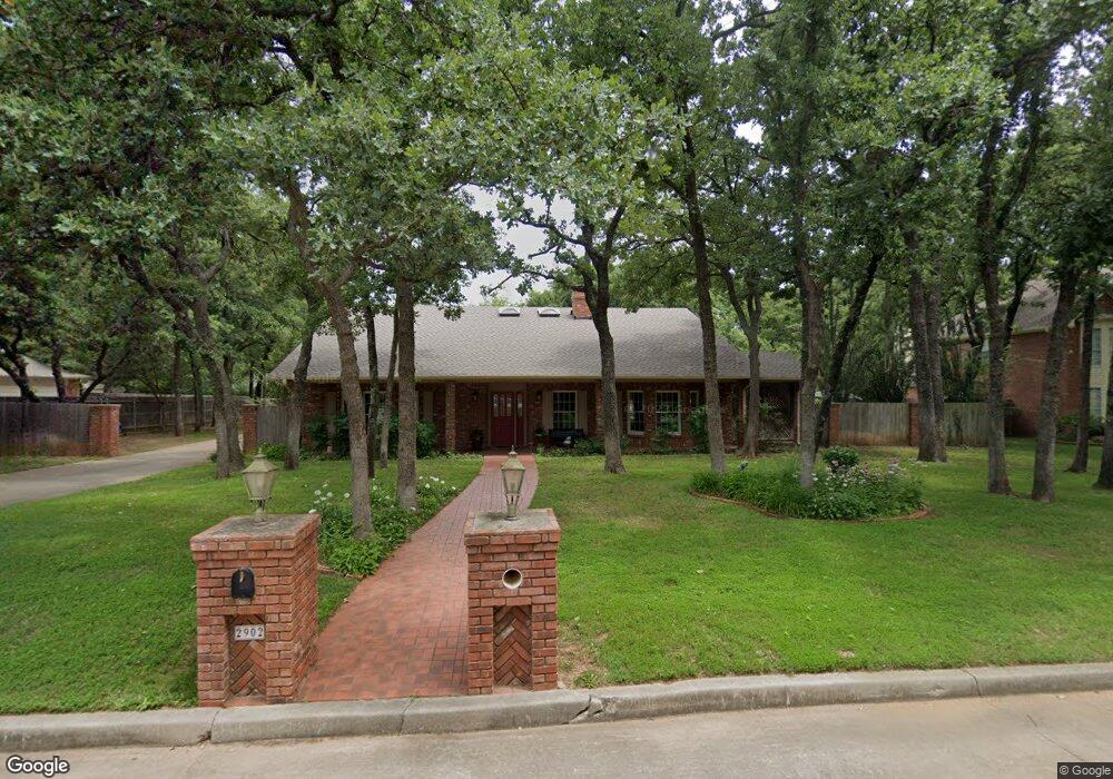 2902 Wildoaks Dr, Duncan, OK 73533 - photo 1