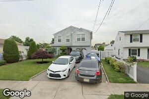 55 Division St, Port Reading, NJ 07064