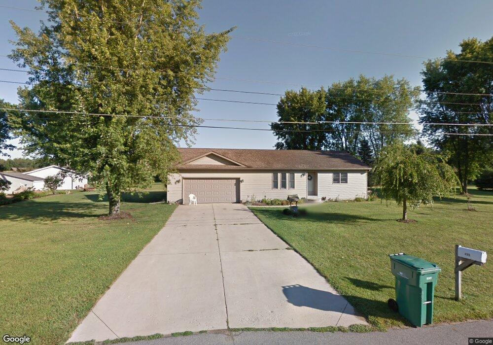 499 E Ludlow St, Rolling Prairie, IN 46371 - photo 1