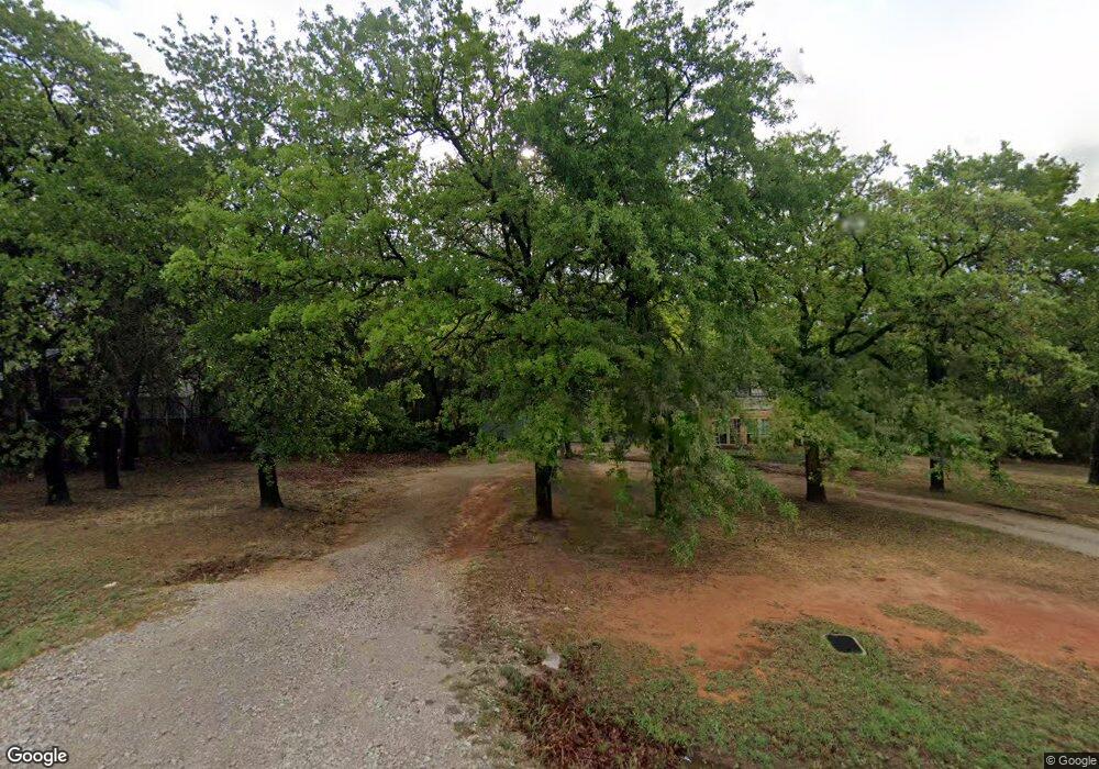 132 Briar Oaks Dr, Azle, TX 76020 - photo 1