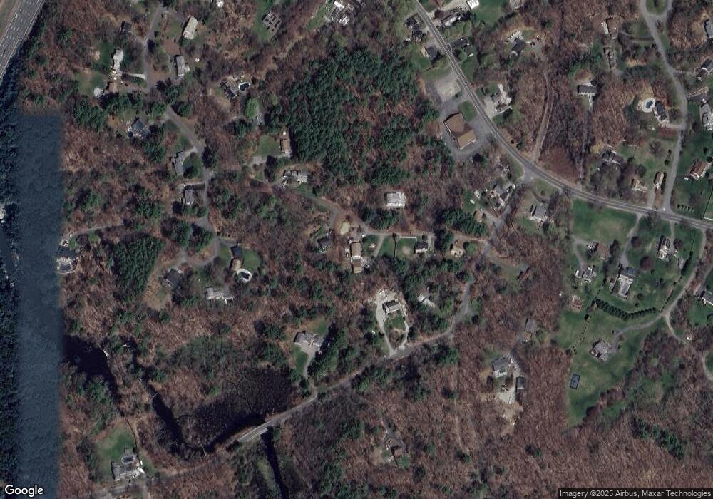 5 Millstone Ln, Byfield, MA 01922 - photo 1