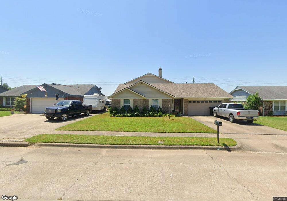 2913 E Oakridge St, Broken Arrow, OK 74014 - photo 1