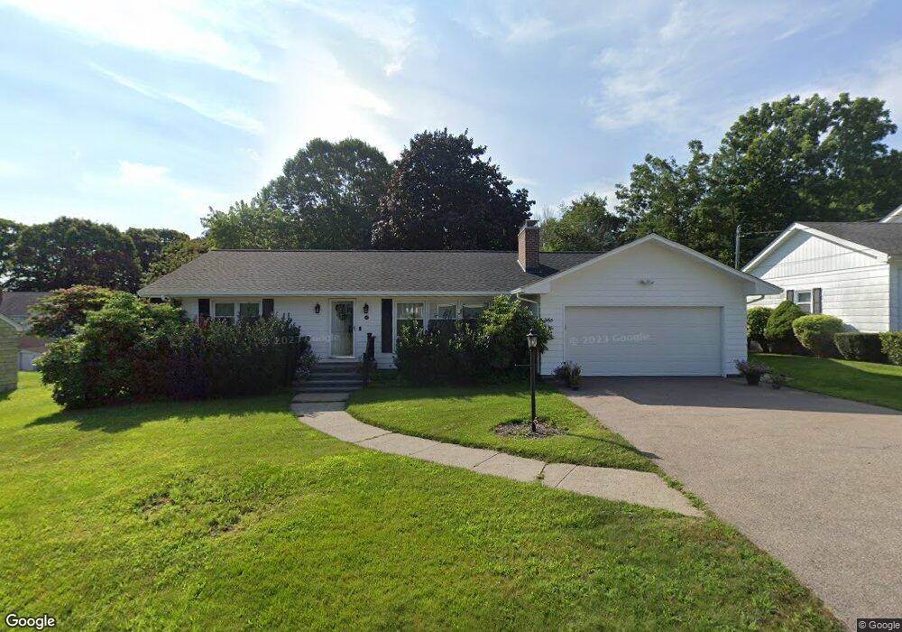 10 Cadoret Dr, Cumberland, RI 02864 - photo 1