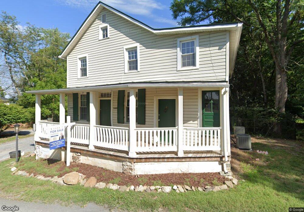 36610 Philomont Rd unit B, Purcellville, VA 20132 - photo 1