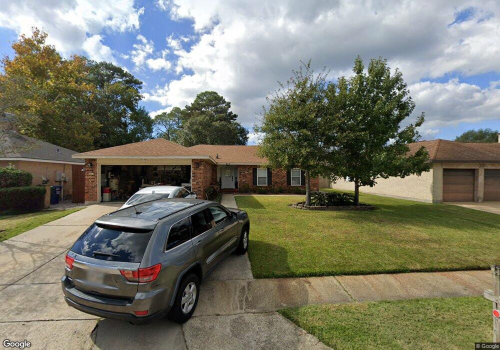 211 Bishops Dr, Slidell, LA 70458 - photo 1