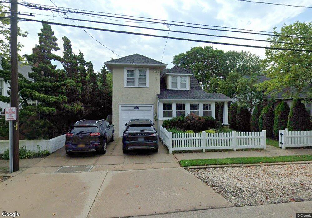 78 Lynbrook Ave, Point Lookout, NY 11569 - photo 1
