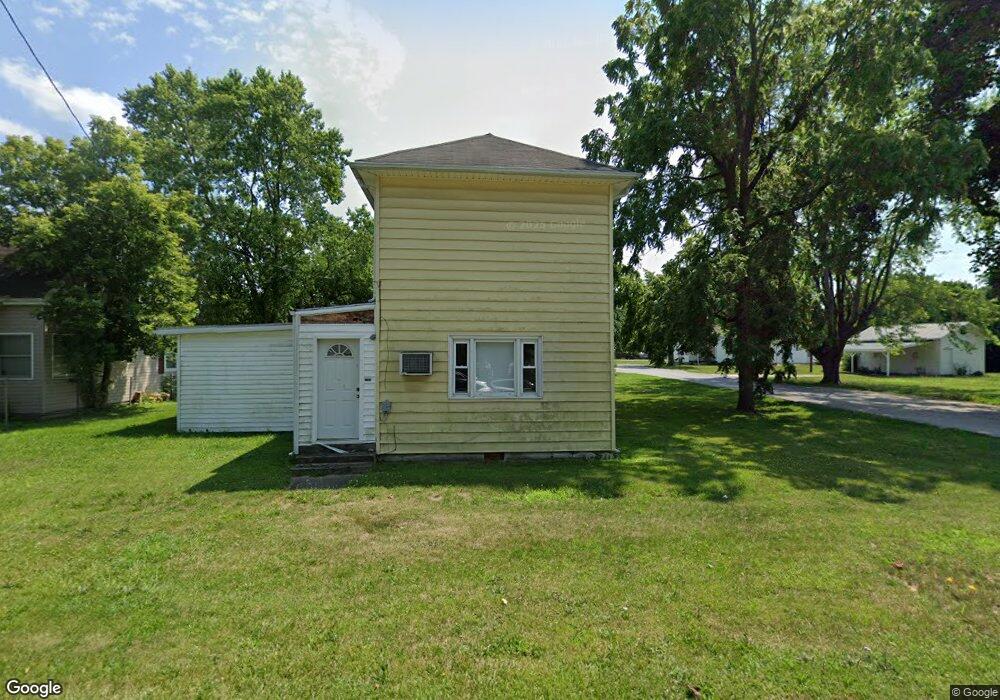 1304 E 38th St, Marion, IN 46953 - photo 1