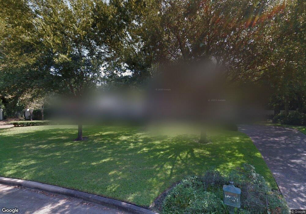 208 Kensington Ct, Houston, TX 77024 - photo 1