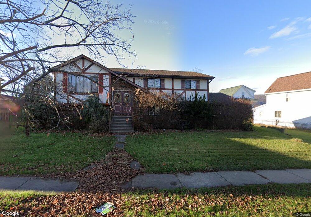 228 W Main St, Nanticoke, PA 18634 - photo 1