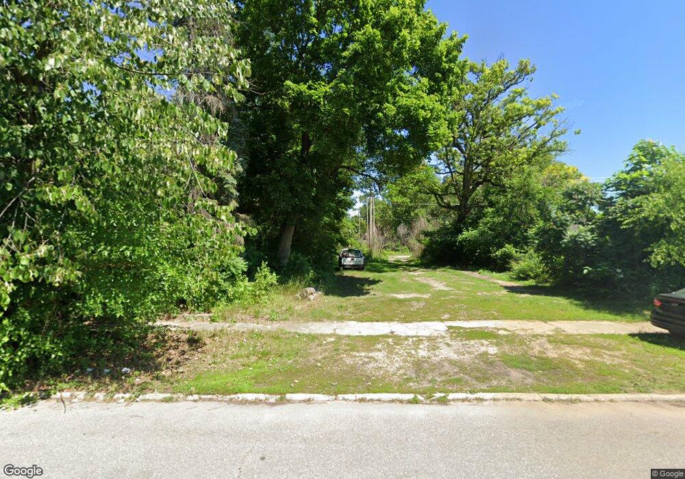 720 E 43rd Ave, Gary, IN 46409 - photo 1