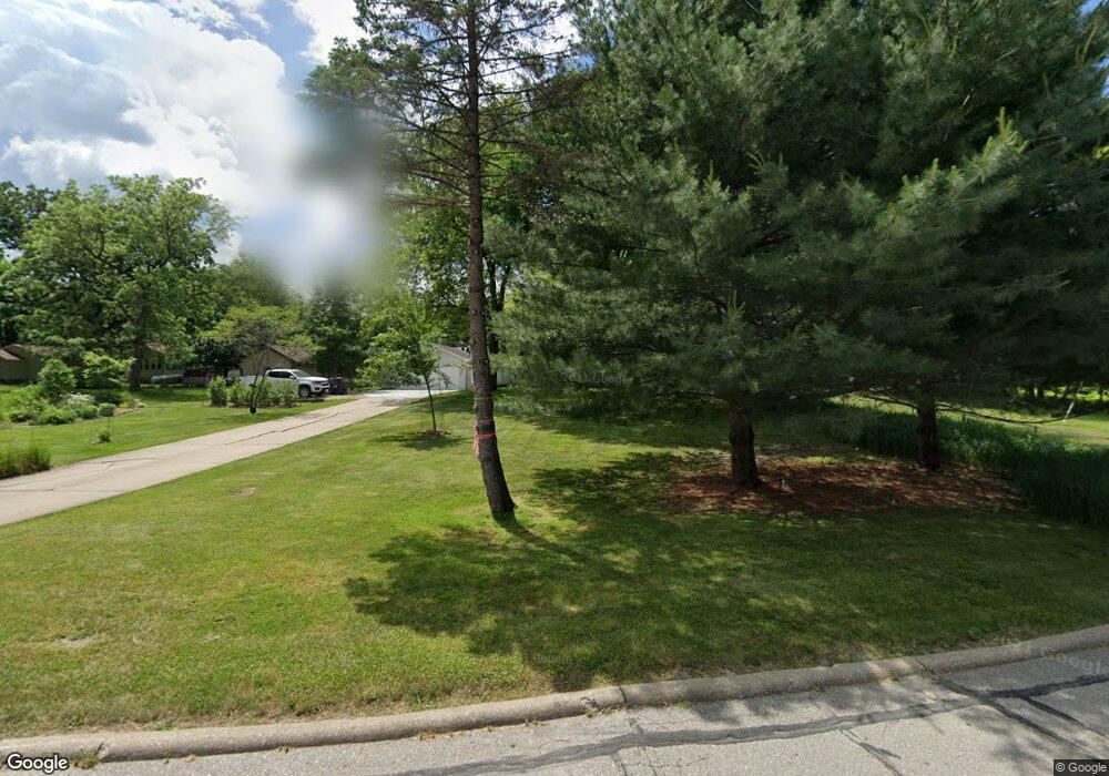 528 Forrest Rd, Cedar Falls, IA 50613 - photo 1