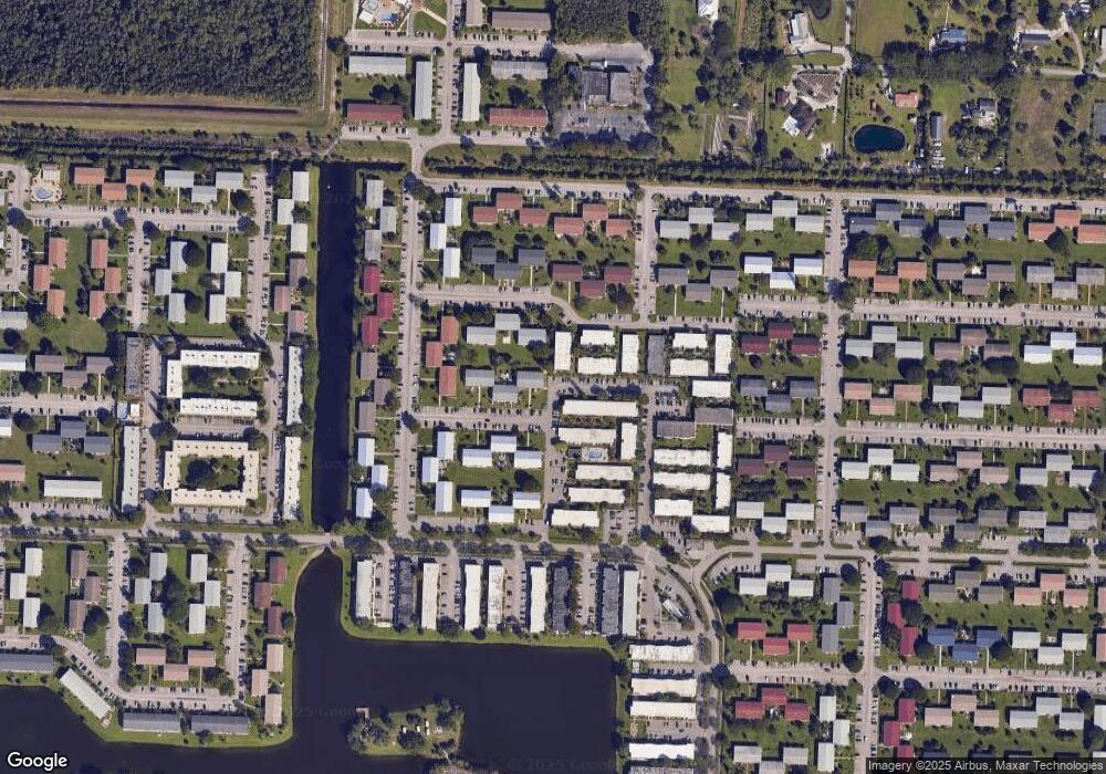 102 Plymouth R unit M, West Palm Beach, FL 33417 - photo 1