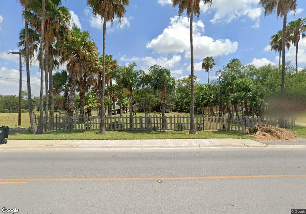 1104 W Sugar Cane Dr, Weslaco, TX 78599 - photo 1