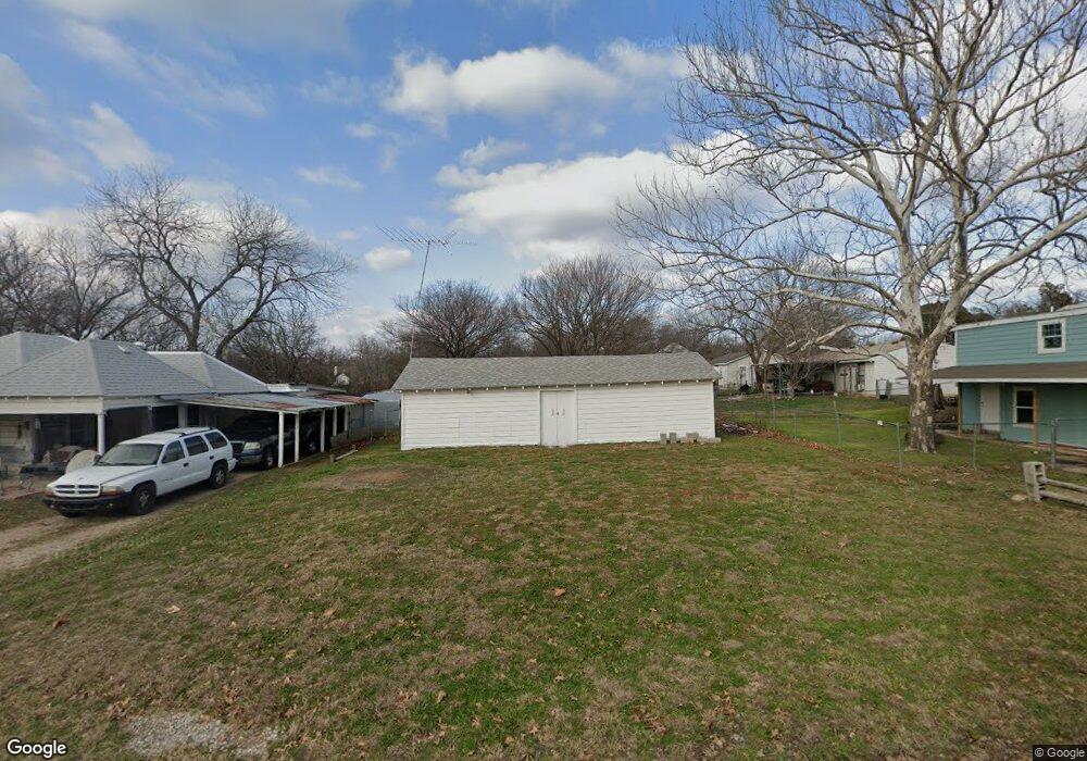 309 E 3rd St, Weatherford, TX 76086 - photo 1