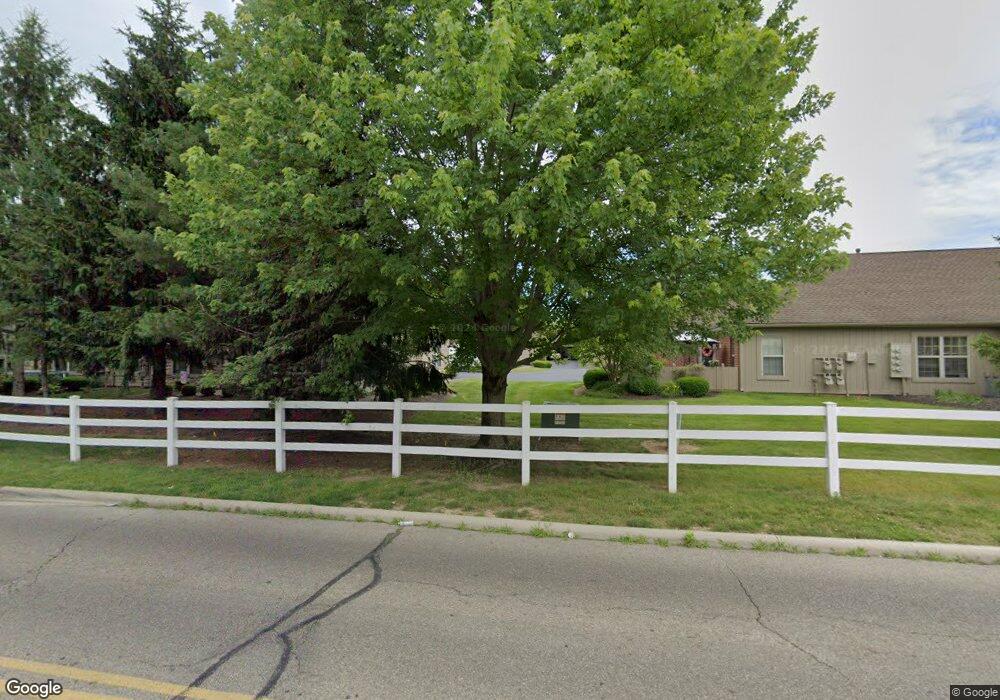 69 Potters Shed Dr unit 569, Reynoldsburg, OH 43068 - photo 1