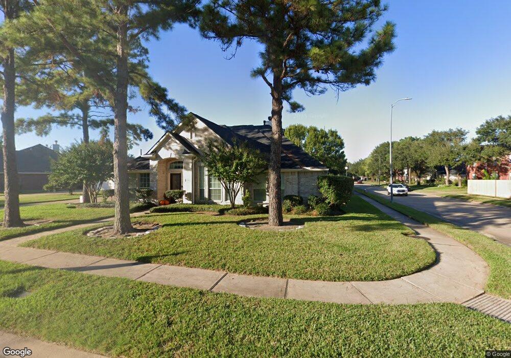 15718 Swandale Ln, Houston, TX 77095 - photo 1