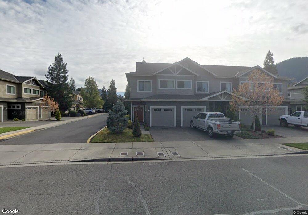 1185 Scolaire Dr, Grants Pass, OR 97526 - photo 1