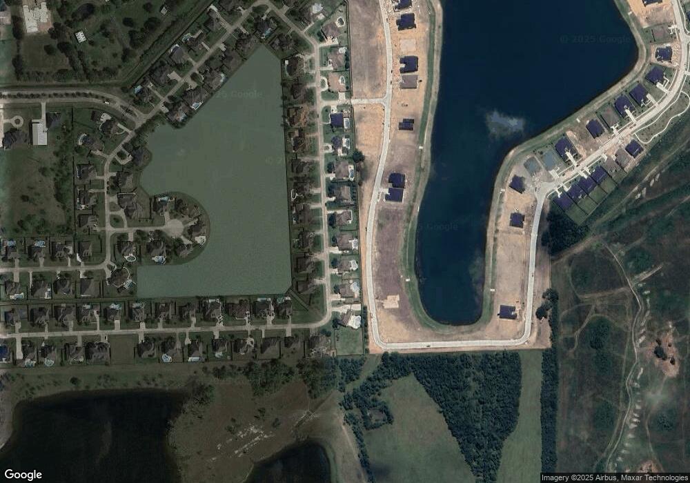 2238 Lakeway Dr, Friendswood, TX 77546 - photo 1