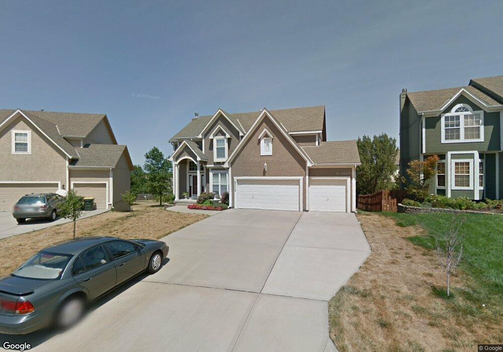 21112 W 56th Terrace, Shawnee, KS 66218 - photo 1