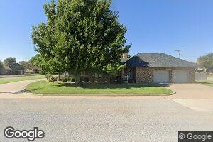 1017 E Main St, Sentinel, OK 73664