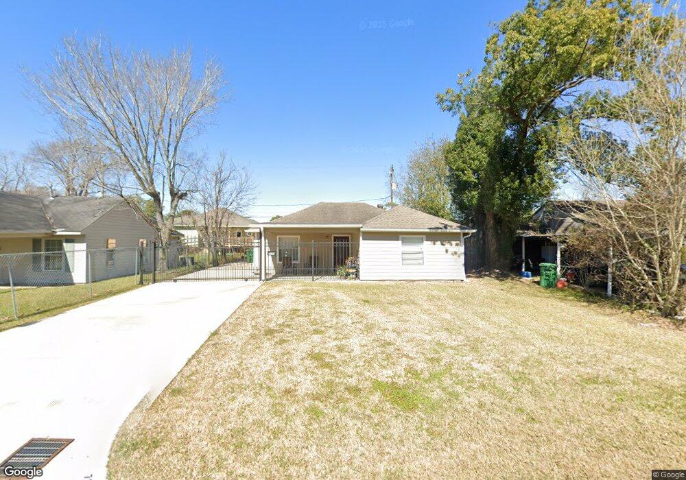 7659 Greendowns St, Houston, TX 77087 - photo 1