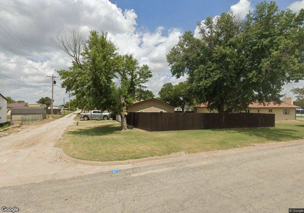 713 N 6th St, Wakeeney, KS 67672 - photo 1