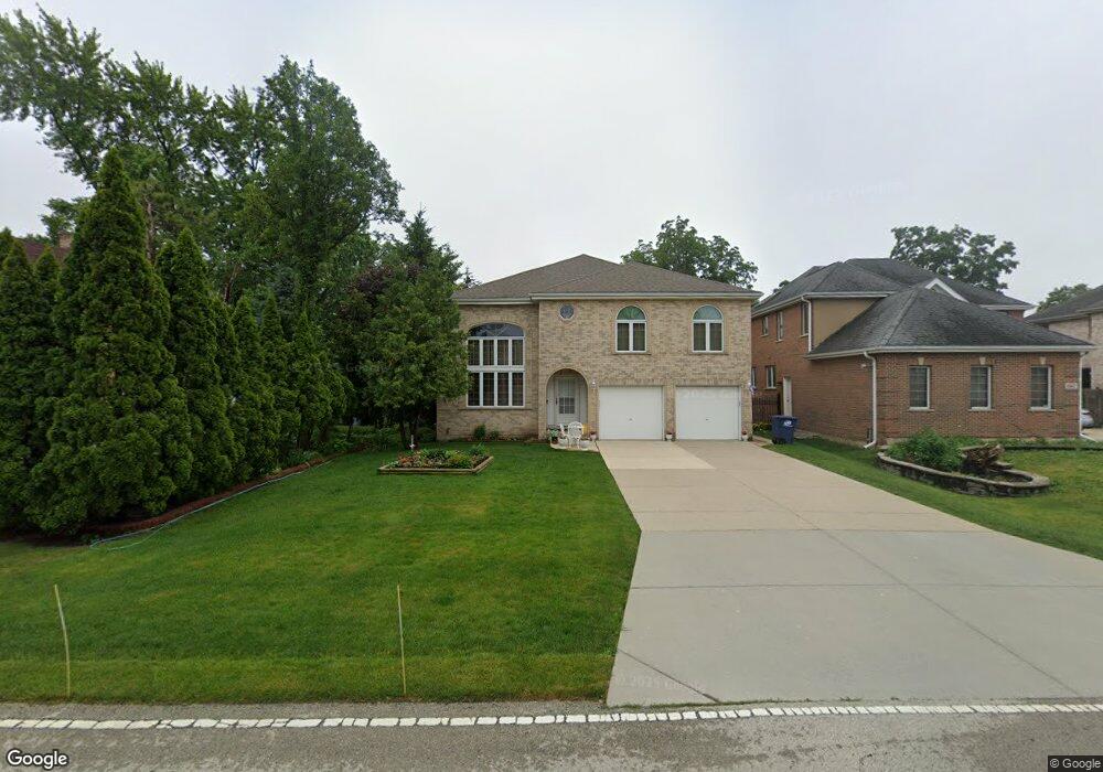 557 E Lincoln Ave, Des Plaines, IL 60018 - photo 1
