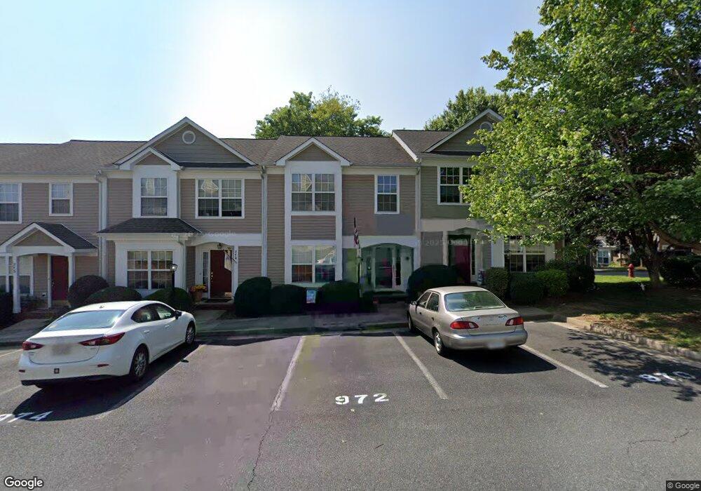 972 Riverrun Dr, Charlottesville, VA 22901 - photo 1