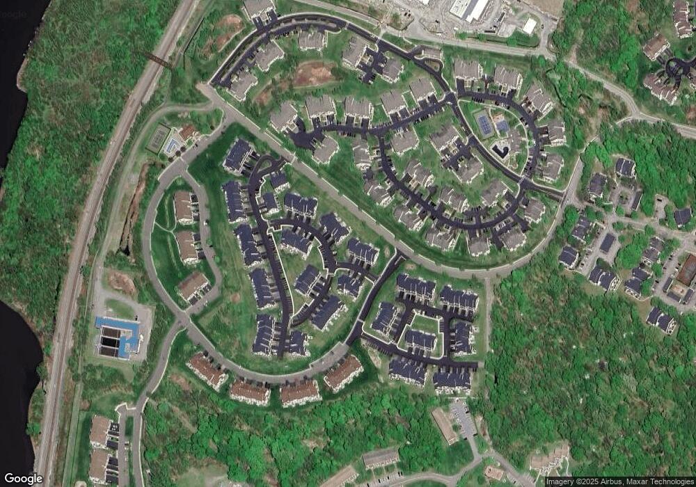 123 Placid Cir unit 112, Beacon, NY 12508 - photo 1