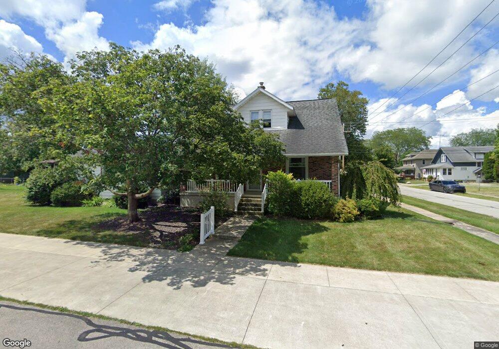 566 Baltimore St, Berne, IN 46711 - photo 1