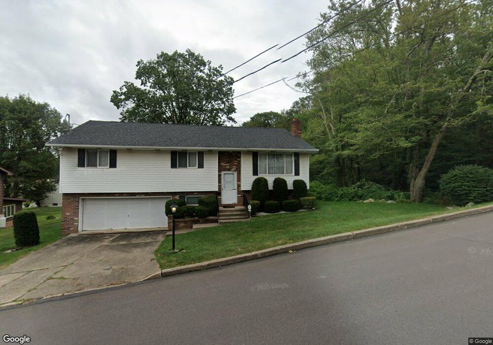 917 Seybert St, Hazleton, PA 18201 - photo 1