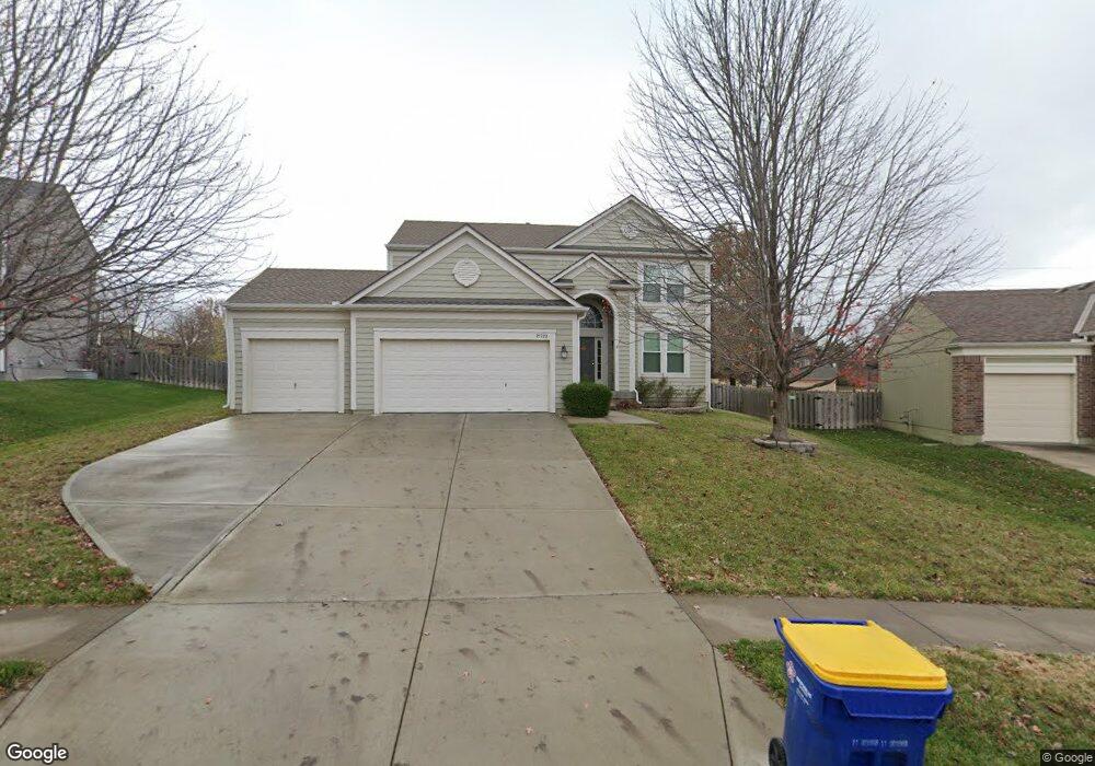 21729 W 56th St, Shawnee, KS 66218 - photo 1