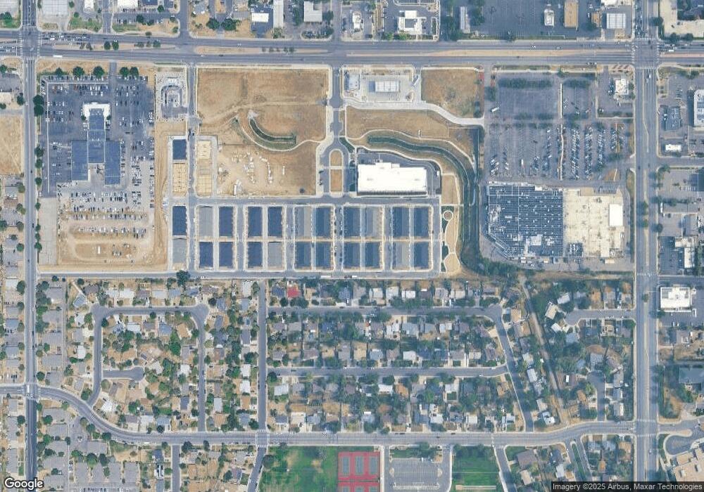 1424 Altura Blvd, Aurora, CO 80011 - photo 1