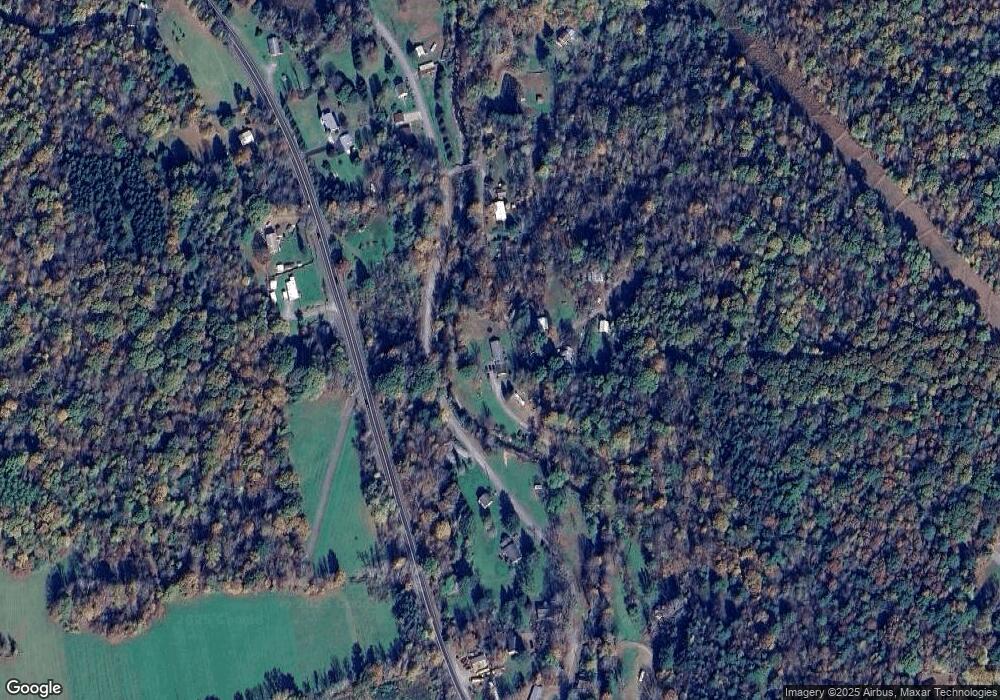 323 Wood Bridge Ln, Monroe Township, PA 18636 - photo 1