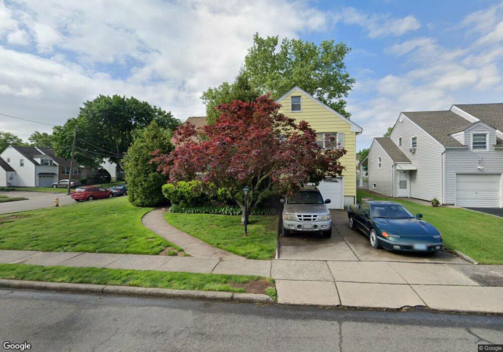 25 Meadow Ln, Bloomfield, NJ 07003 - photo 1