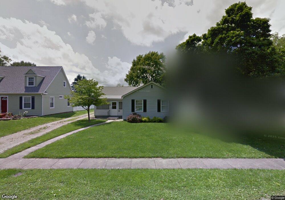 301 N 35th St, Mattoon, IL 61938 - photo 1