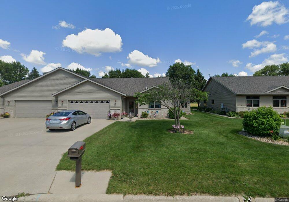 1714 Crystal Dr, Albert Lea, MN 56007 - photo 1