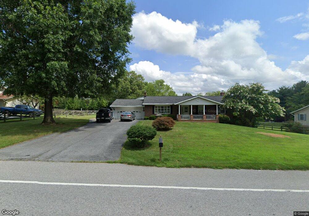 6313 Old Washington Rd, Sykesville, MD 21784 - photo 1