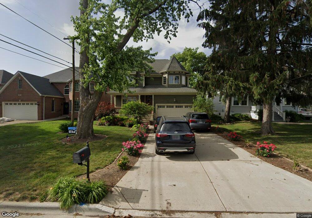 549 W 3rd St, Elmhurst, IL 60126 - photo 1