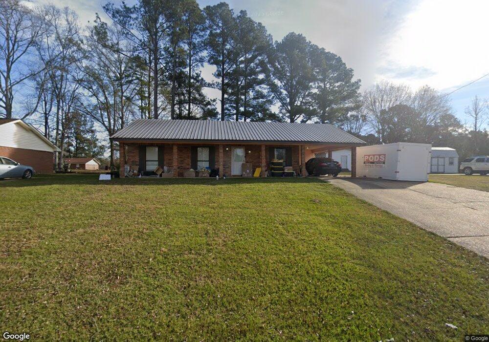 306 N Massengill St, Hazlehurst, MS 39083 - photo 1