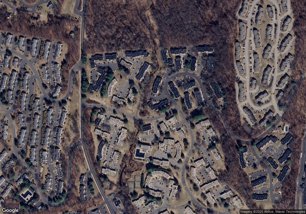 19 Willow Ct, Cromwell, CT 06416 - photo 1