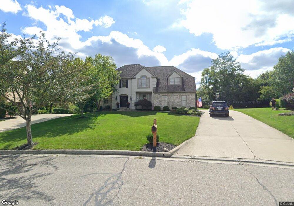 263 Weatherburn Ct, Powell, OH 43065 - photo 1